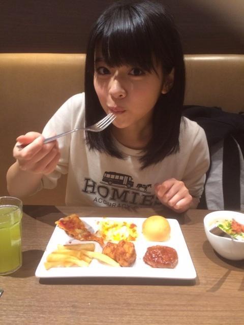 O Xrhsths うらはら 金澤朋子 Sto Twitter 埼玉県の金澤家の金澤朋子さんこと朋ちゃんが用意したご飯はいつになったら食べられるのやら Juicejuice Kanazawatomoko Http T Co Ekk8ajeljh O Xrhsths うらはら 金澤朋子 Sto Twitter 埼玉県の金澤家の金澤朋子さんこと朋ちゃんが用意したご飯はいつになったら食べられるのやら Juicejuice Kanazawatomoko Http T Co Ekk8ajeljh