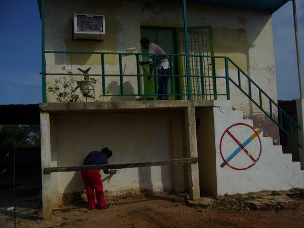 ChaconHeidy's tweet photo. @antcastejon @HectoRodriguez @WillianGil @saezaj jornada Plande MantenimientoEscolar E.B.N.R La AurorasantaRita Zulia http://t.co/rgDCnzKcQx