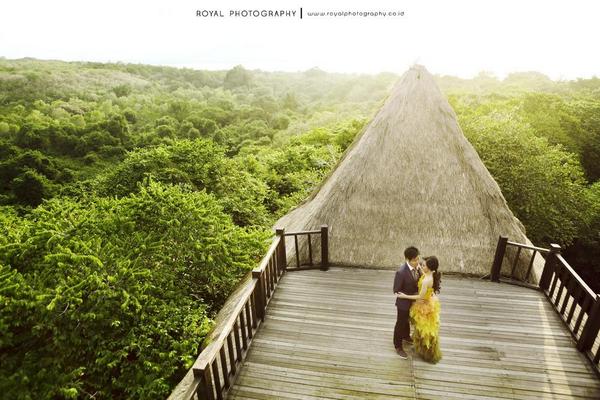 ms_imel's tweet photo. @The_Menjangan thx for this beautifull places. See u soon for next photoshoot. Best regards Royal Photography Solo. http://t.co/kITs64jmDc