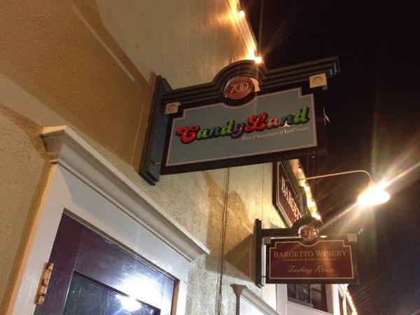 Koamusic's tweet photo. @CandylandDJs expanding the empire I see http://t.co/efy3RhrPkt