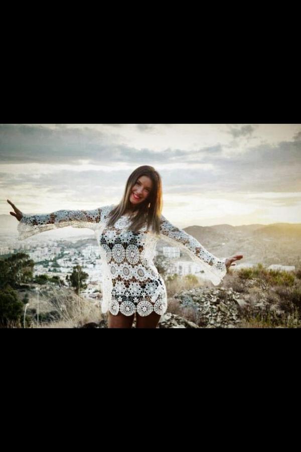 bearm20's tweet photo. Odio madrugar !! Buenos días! Empiezan mis clases!! Ahora toca ser la profeee !! Besoss 😘😚😕 http://t.co/tfb2aRR2y6