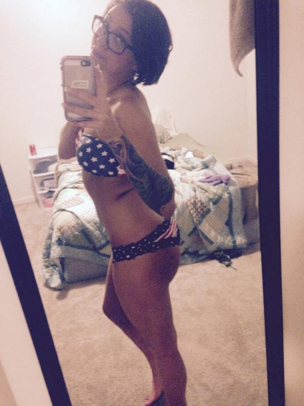 TnChivette92's tweet photo. Because #Merica http://t.co/9qaEQlSsVQ