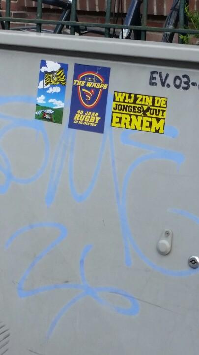 MCCaveguy's tweet photo. @VitesseStickers Ff Spammen in ODW!!!! Als je er dan toch moet zijn voor je werk... #DeNummer1VanGelderland http://t.co/IaDi6cMS4e