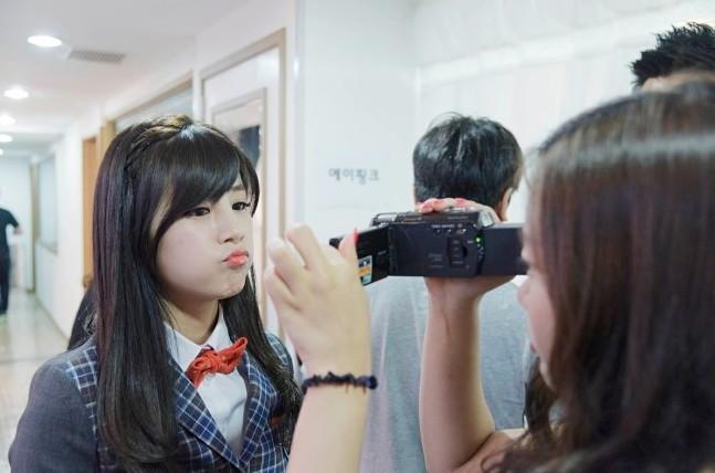 ByIbVaTCAAAvUBH.jpg:large