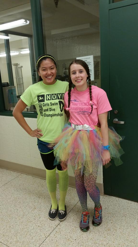 danakilp's tweet photo. Neon day!!! #novispirit @Davegardz http://t.co/3o4WznSJ4P