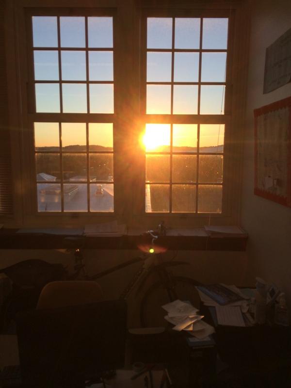 MrBarnettESHS's tweet image. #E416 this morning looks especially bright... Just like its students! #PreCal #ProbStat #IB #monday #lotstolearn