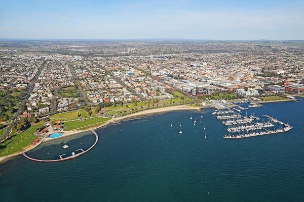 Study_Geelong tweet picture
