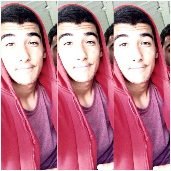 IAMsamibaluom's tweet photo. Heyyy http://t.co/gudHsVAaZb