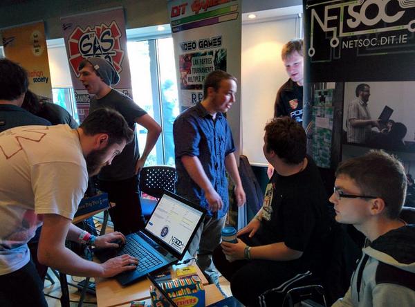 DITNetsoc's tweet photo. Sign up in full flow! http://t.co/OnpJqS4Bh5