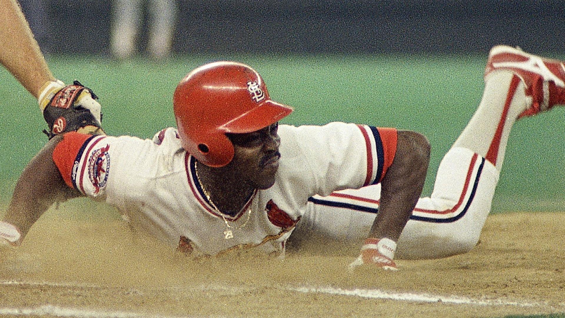 Happy 53rd birthday to former speedster Vince Coleman. 
