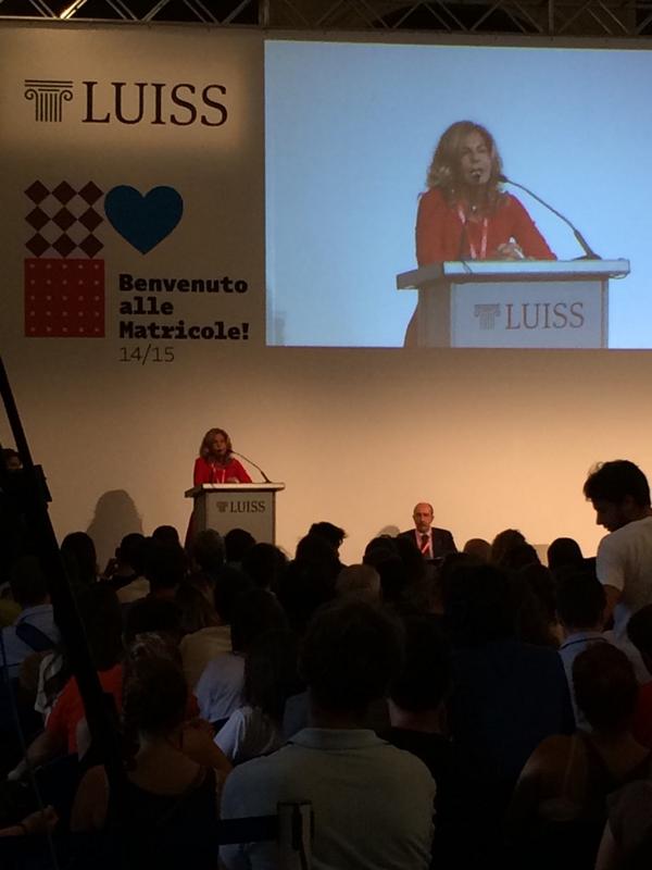 Il saluto di #EmmaMarcegaglia alle matricole #WelcomeLUISS @UniLUISS