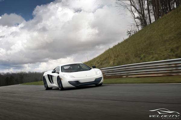 VelocityMoto's tweet photo. It is #McLaren Monday! Oh yes <3 <3 <3 http://t.co/fZtzz5yViJ