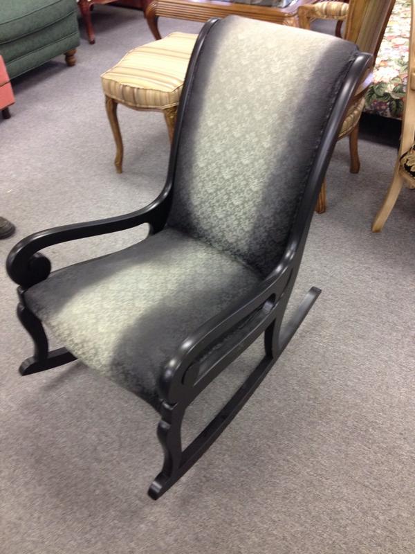 KDicksonDesign's tweet image. Chair has been sprayed -stage one of transformation complete thanks JMAC Productions.  @Furniture_Bank  #chairaffair