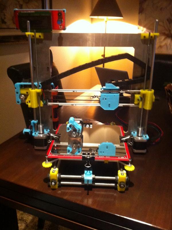 radikalbytes's tweet photo. Hephestos I3 al 90%
Que ganas de enchufarla ya!!! http://t.co/gQff3FKixF