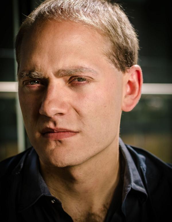 austinjcope's tweet photo. Just finished up some headshots for Greg of @AtlasImprov fame
http://t.co/XRDQUE8U1K http://t.co/ku64XACUys