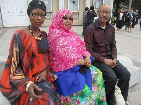 ayanblack79's tweet photo. I am so happy to see my sister graduation alhamdulillah http://t.co/NgzuiMkDOC