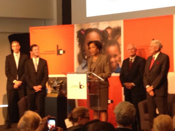 BroadCenter's tweet photo. #BroadAcademy alum Barbara Jenkins of @OCPSnews, co-winner of 2014 #broadprize http://t.co/FPkOWHw5Mj