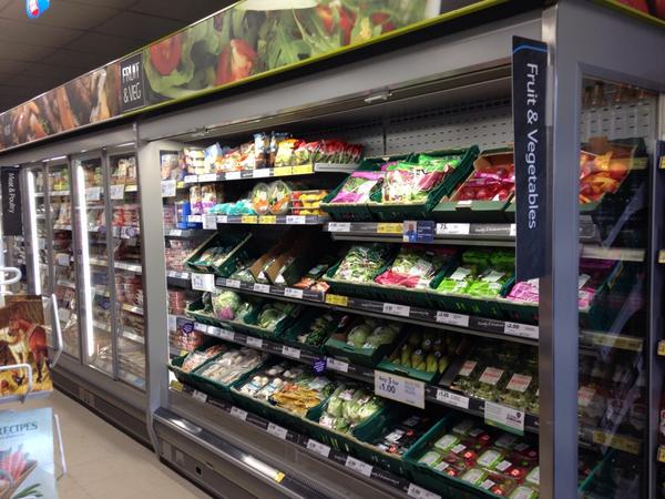 <a href="/Ricardo_B71/">Richard Beard</a> @emmacharlton85 <a href="/JB_ChangeCoach/">Jay Biddulph</a> <a href="/wgmoo1/">gary mills</a> <a href="/MatthewSpeight1/">Matthew Speight</a> <a href="/jwylde89/">Jack Wylde 𓅪</a> Church Gresley refit looking great