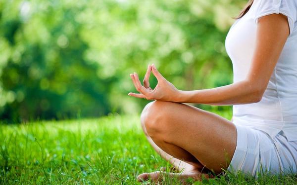 TrueYouCoaching's tweet photo. Just 10 minutes a day of Meditation can keep stress at bay. #meditation #health #wellness http://t.co/QPdKYmptXl http://t.co/1i8fu0AQ2a