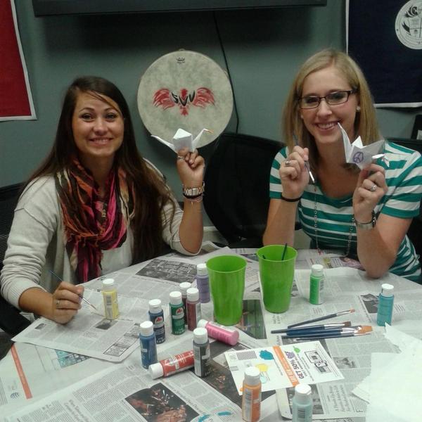 pgchristensen's tweet photo. It's arts and crafts in the Leavitt Center today! #papercranes #intpeaceday #leavittcenter http://t.co/KLncX3R0V6
