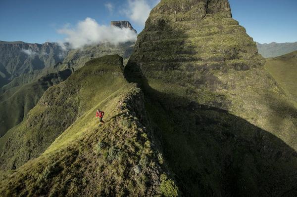 RedBullGrad's tweet image. Have you earned your bragging rights? Applications close in a week. Apply! redbullgraduateprogram.com #realizeyourtalent