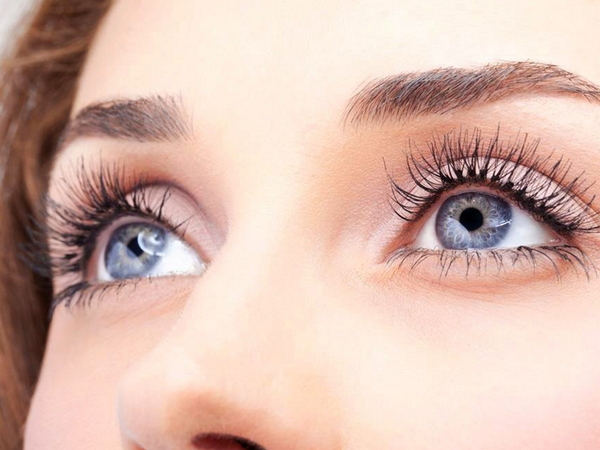 Surgery_Reviews's tweet photo. Doctor Turns Brown Eyes Blue Permanently with #Lasereyetreatment - Cosmetic Surgery Reviews http://t.co/5H46XoIfDo http://t.co/J8o1e95XwQ