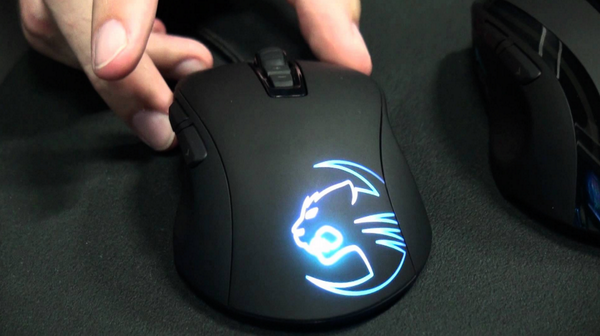 ROCCATFrance's tweet photo. ROCCAT Qualität
#KonePure http://t.co/yGFhdqJgoh