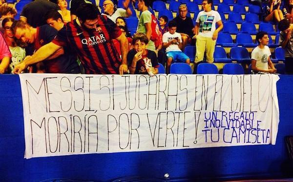 FutballTweets's tweet photo. Banner in the field of the Levante yesterday: 

"Messi, if you played in heaven, i would die to see you"

#Respect http://t.co/BXgeGd0nNl