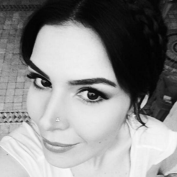 DPeri555's tweet photo. Geceler seni düşündüğüm kadar uzun olsaydı asla sabah olmazdı! @sendil_hatice ♥♥ http://t.co/6JUU9R7MjO