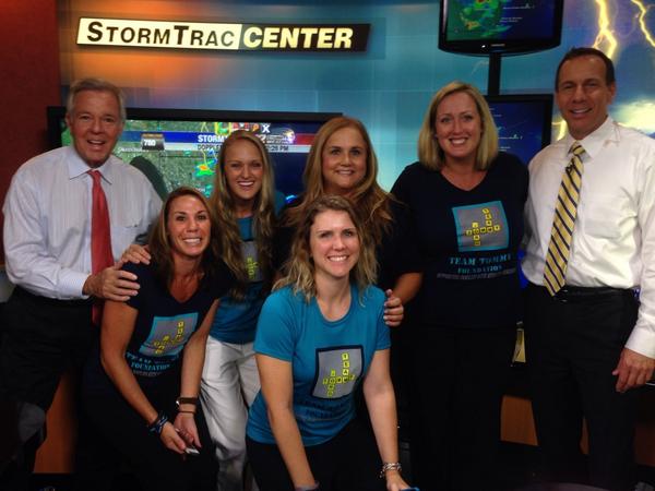 laurieb1723's tweet photo. @JodieJae8 @AddiOctober @SuzanneBoyd @DanaWyankees7 @JacilynMikels #Boom #Weatherguysrock http://t.co/WwcDniBWq5