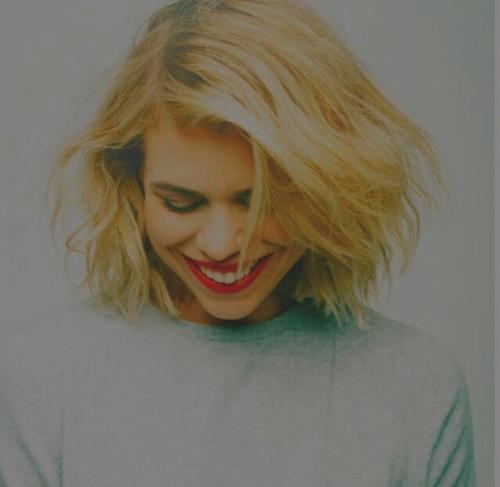 Happy birthday Billie Piper!    