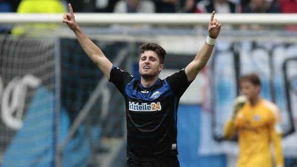 Did you see the 83-metre wonder goal in the Bundesliga at the weekend? Watch it here (UK only) bbc.in/1r12EW1
