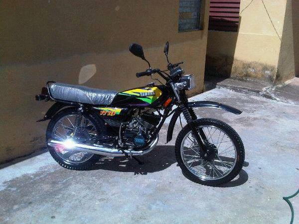 gabrieljmrtlk0's tweet image. mi moto vale .......jajajajajajajaja