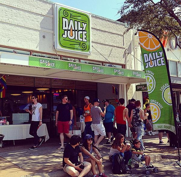 DailyJuiceDFW's tweet photo. Thank you #Dallas! Had a blast at the #parade yesterday! http://t.co/MhTCJeugch