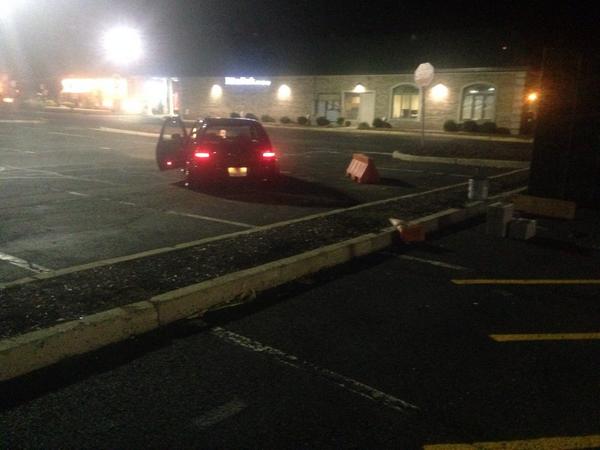_stevieee_'s tweet photo. Went back to the worst spot in Manville. Only real niggas know the story behind this picture. http://t.co/nzvHJpn0Cy