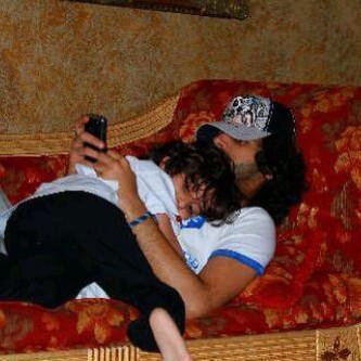 S09882 tweet picture