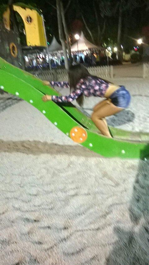 La gente va ala feria de fiesta...pero yo voy al parque jajajajajjaja