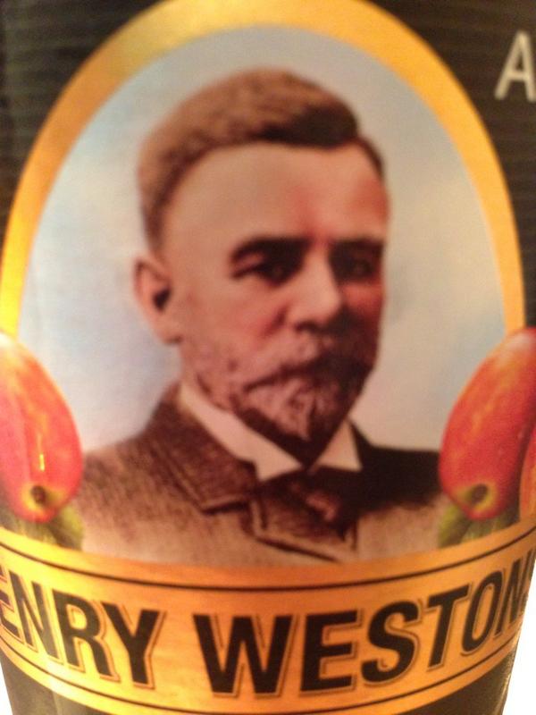 JacksonWalkerr's tweet photo. This man is evil #schweston http://t.co/wb5pqNclxV