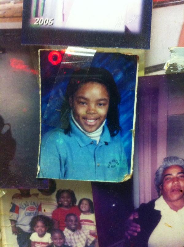 ellyx2387's tweet photo. @ImJust_Ki saw this in Vaughn's and thought I should share lmao http://t.co/P8k3APz6Kt