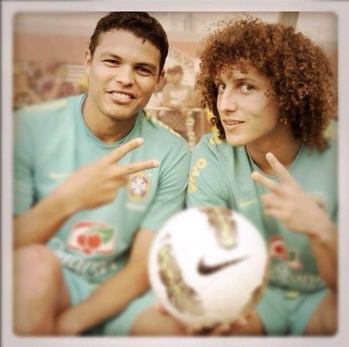 Uhul parabens pra vocee 
Happy Bday Thiago Silva 