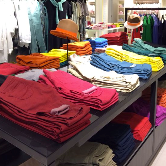 a lo largo convergencia sabor dulce Tiendas Trovari on Twitter: "Colores #Benetton. La nueva colección ya se encuentra en el Shopping del Sol, Villa Morra Shopping y Mall Excelsior. http://t.co/titJqhNiG2" / Twitter a lo largo convergencia sabor dulce Tiendas Trovari on Twitter: "Colores #Benetton. La nueva colección ya se encuentra en el Shopping del Sol, Villa Morra Shopping y Mall Excelsior. http://t.co/titJqhNiG2" / Twitter