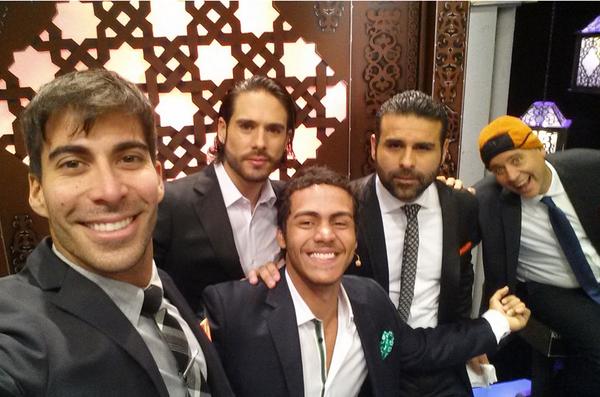 DesafioCaracol's tweet photo. Vive la final del Desafío desde las #Selfies del ganador: http://t.co/QE4UfLMIyW http://t.co/NT4FwZJ9Ig