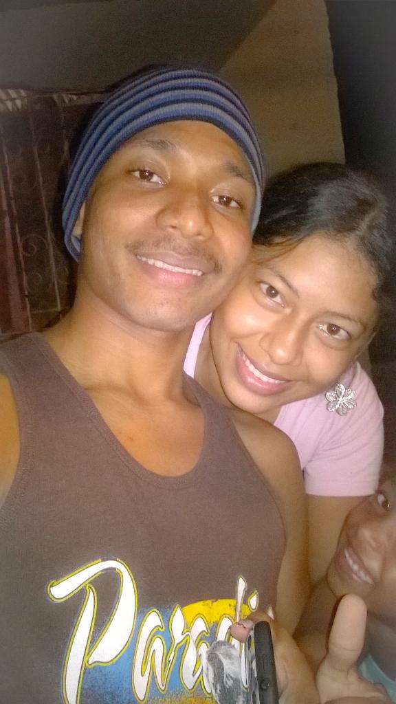 DanielSthielito's tweet photo. With my dearest Anita Esmeraldeña.😉😊😊😊😘🌆🌏🗽® ™ beauty. http://t.co/V7fnkyinfp