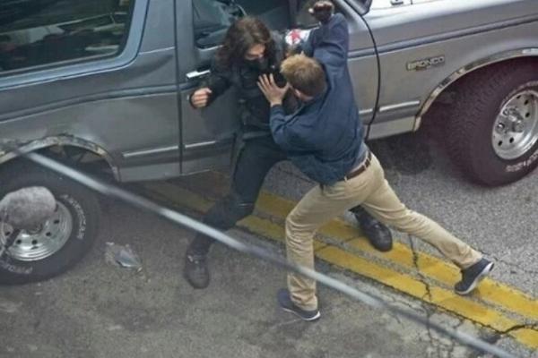 A_WinterBucky's tweet photo. Crying because "the man on the bridge...he grabbed my left boob." http://t.co/HxIi5anpB3