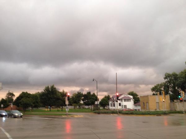 han_bauer's tweet photo. @uwaos100_2014 Cumulonimbus clouds over campus about a week ago #HaBau http://t.co/fXav3ff3vD