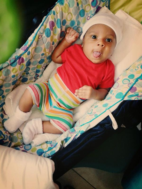 MaqOrteqa's tweet photo. hola .. She is Dereck' 👉 Meva'Cosa Wapa  😍 http://t.co/1PoLbq8jFN