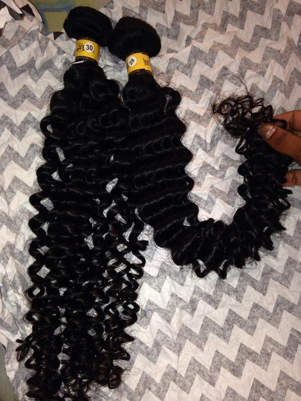 theking_herself's tweet photo. Hair Finna Be On Fleek, 28" & 30" 👑. #BoojeeHair My Bundles Gon Be Flourishing Lol. 😎✨ http://t.co/2xloMFs3of