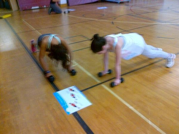 alrm2901's tweet photo. Plank. My girls fitness class set goals/choose which cards to use in circuit @LifeIsAthletic #dailypl #OPLS2014 http://t.co/fI0W0ggzDV