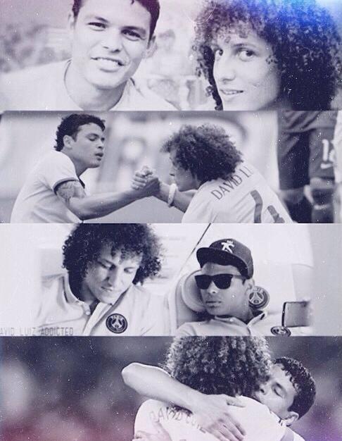 Sobre essa foto : me deixou mais apaixonada !Parabéns Capitão <3
Happy Bday Thiago Silva  