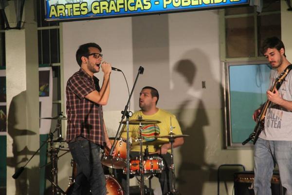 Embedded image permalink